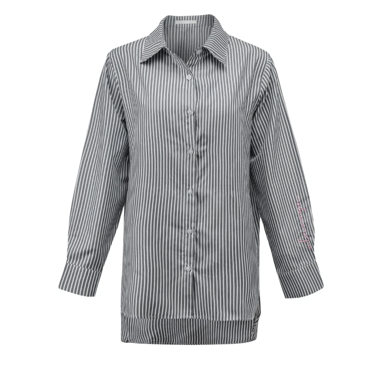 RAIYA grey 02.jpg