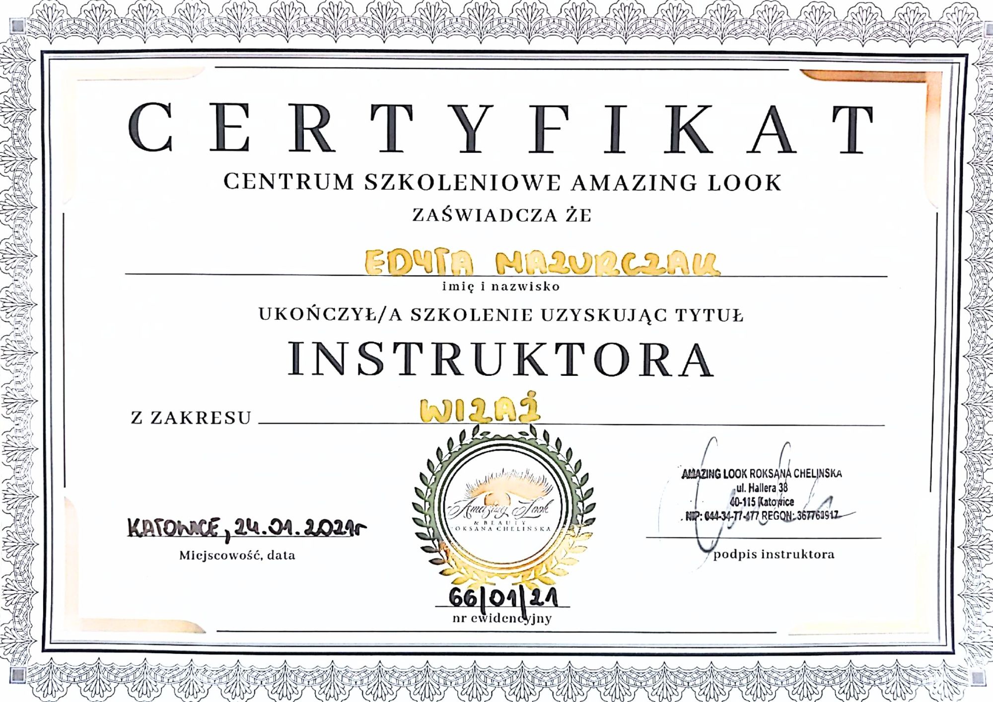 Certyfikat instruktora wizażu